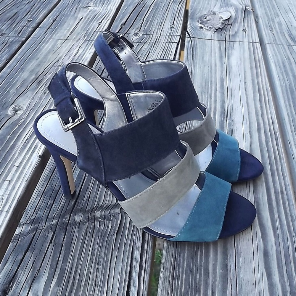 Anne Klein AK 71 RONNIA HIGH HEEL SHOES